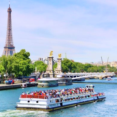 Picture of Bateaux Parisiens in Paris, France